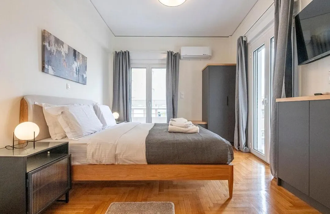 Cozy Apartment With Office - 19Min To Athens Center-1