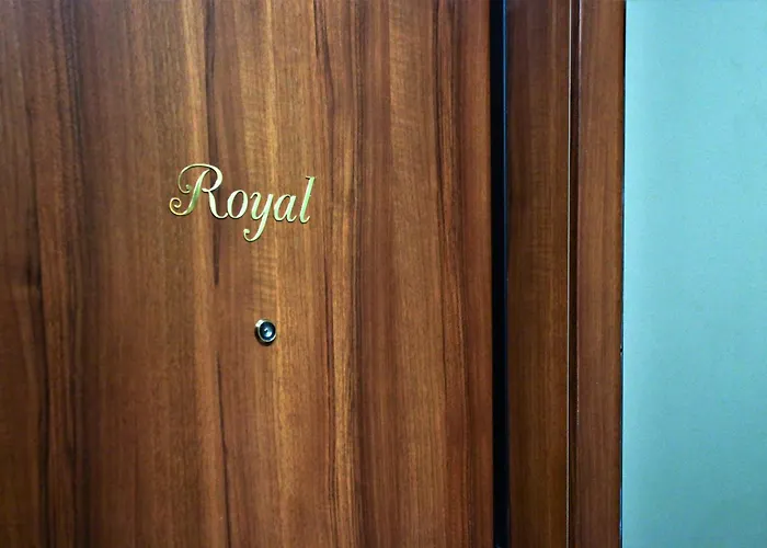 Acropolis Royal Suite